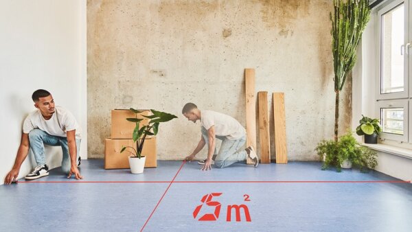 Bosch Digitaler Laser-Entfernungsmesser Zamo, 25 m Reichweite, Flächenmessung, USB-C, 2x AAA Akkus included